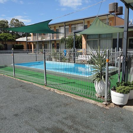 Cobb Inlander Motel Hay Esterno foto